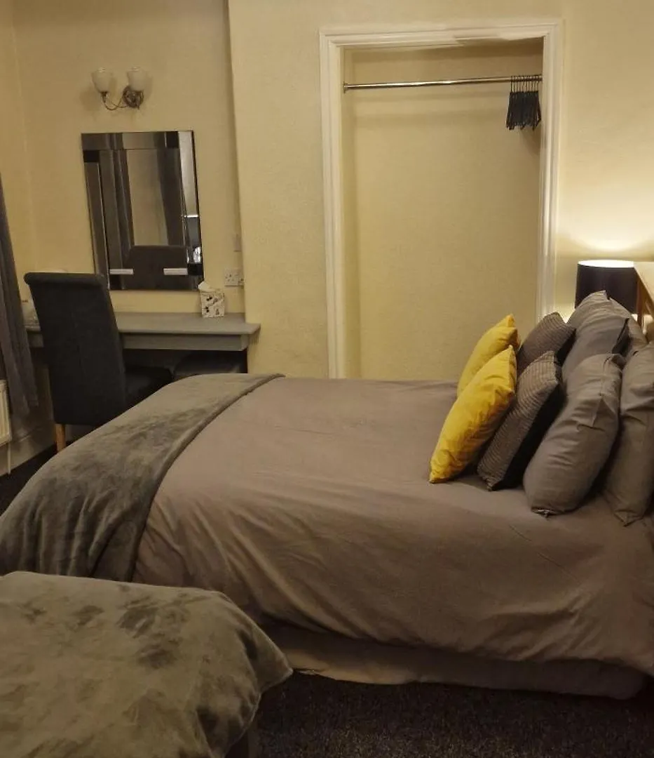 *** Guest house Hawthorn House Hotel Blackpool United Kingdom
