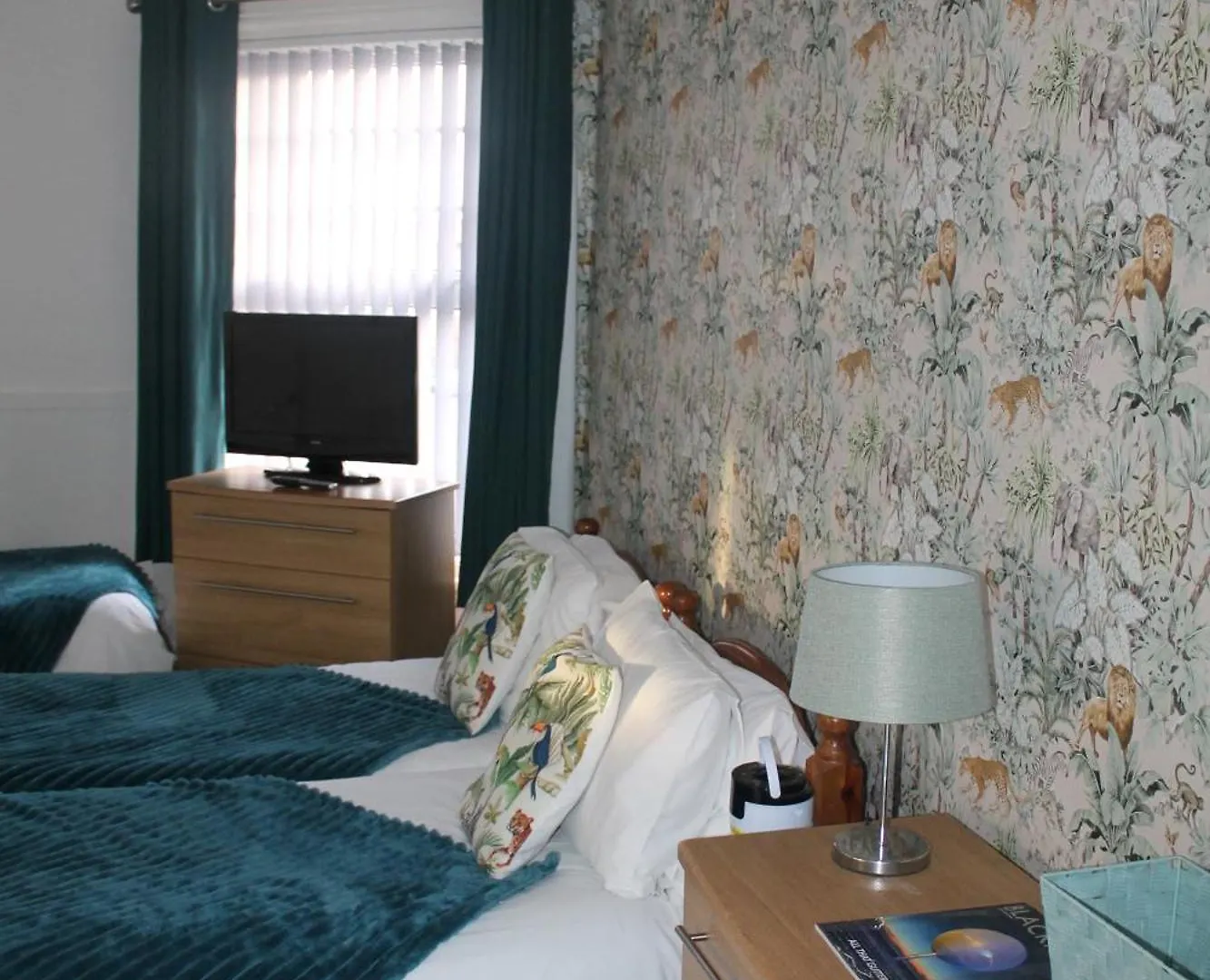 Hawthorn House Hotel Blackpool Guest house